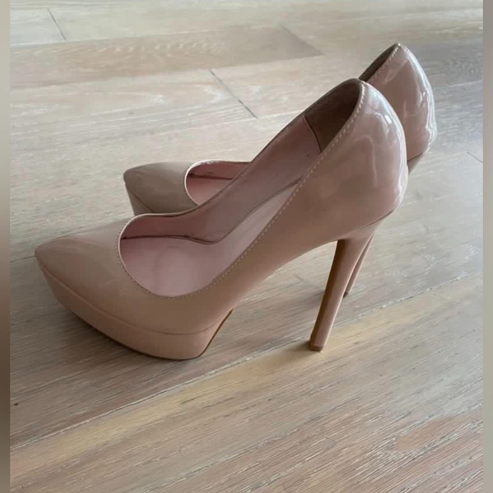 Spanish brand Oli  Nude heels from Barcelona
